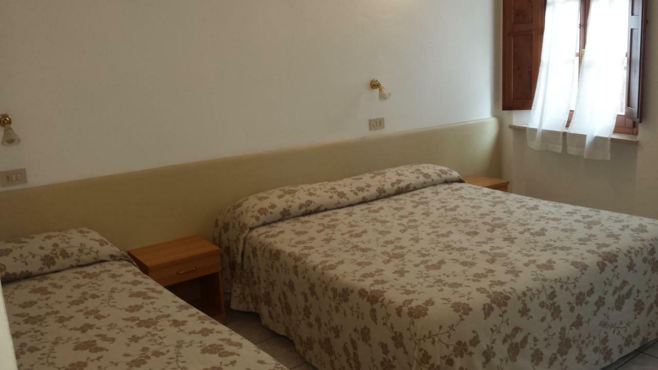 Camere La Torre ヴォルテッラ エクステリア 写真